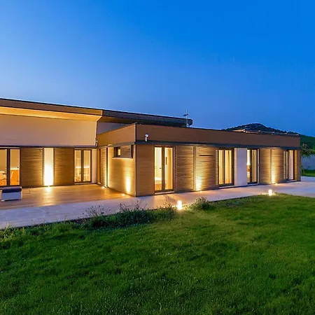 Nyaraló Opg Dide Frane Zastražišće