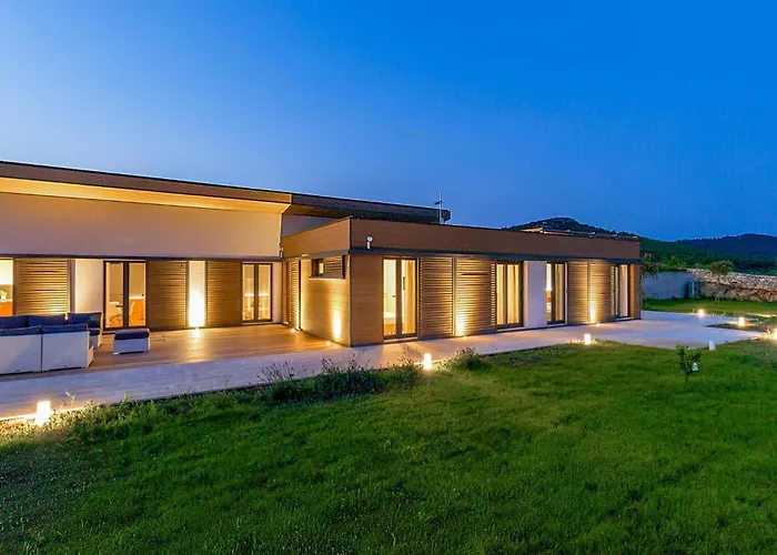 Holiday home Opg Dide Frane Zastrazisce